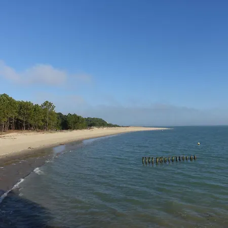 Holiday home Le Douhet 1 By Interhome Saint-Georges-d'Oleron